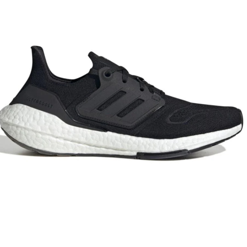 ☁️🎱Authentic Adidas UltraBoost 22 Women 8 Core Black & ☁️ Cloud White Deadstock